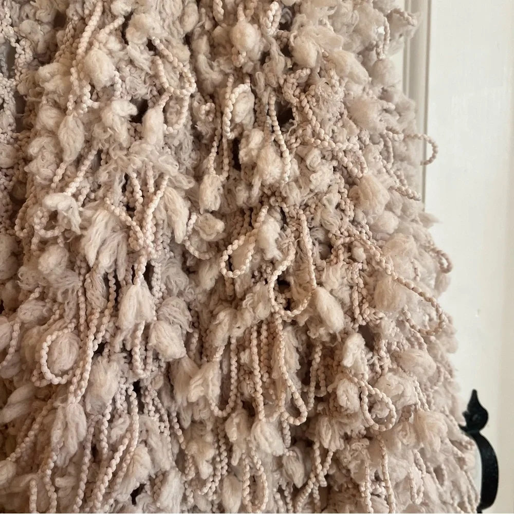 Chic Textured Cardigan - Picture 4 of 9
